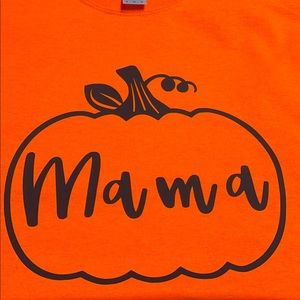 Custom mama & child set